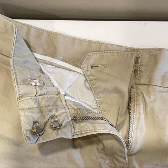 Tommy Hilfiger Khaki shorts - Picture 4 of 6
